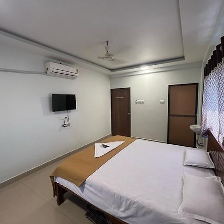 Shree Maldatta House Vaishet エクステリア 写真