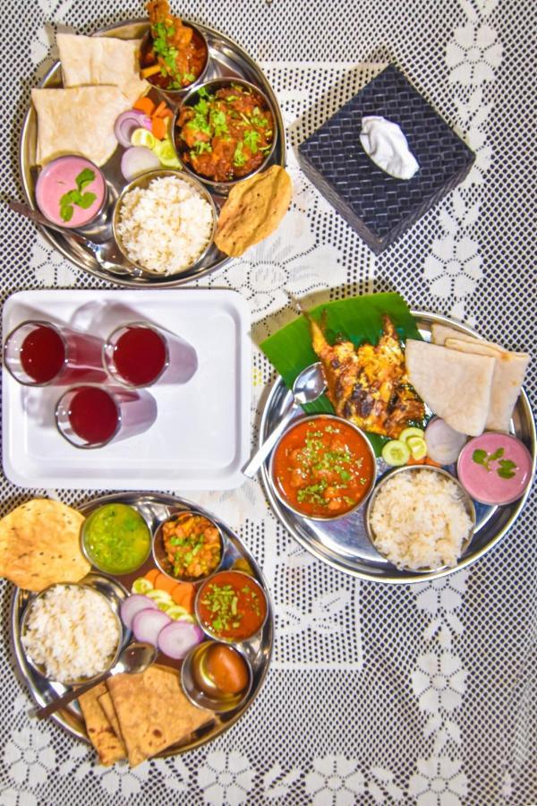 Shree Maldatta House Vaishet エクステリア 写真