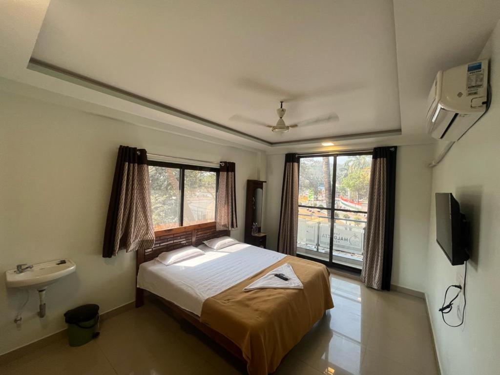 Shree Maldatta House Vaishet エクステリア 写真
